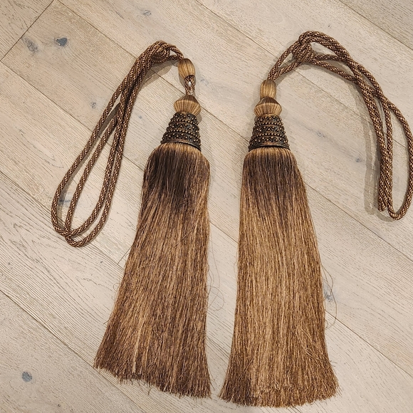Tassels - Picture 2 of 2